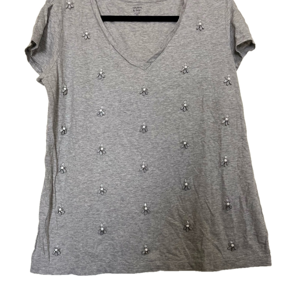 Crown & Ivy Gray Short Sleeve Embellished Tee